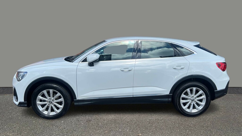 Audi Q3 35 Tfsi Sport DE70TBX White #3