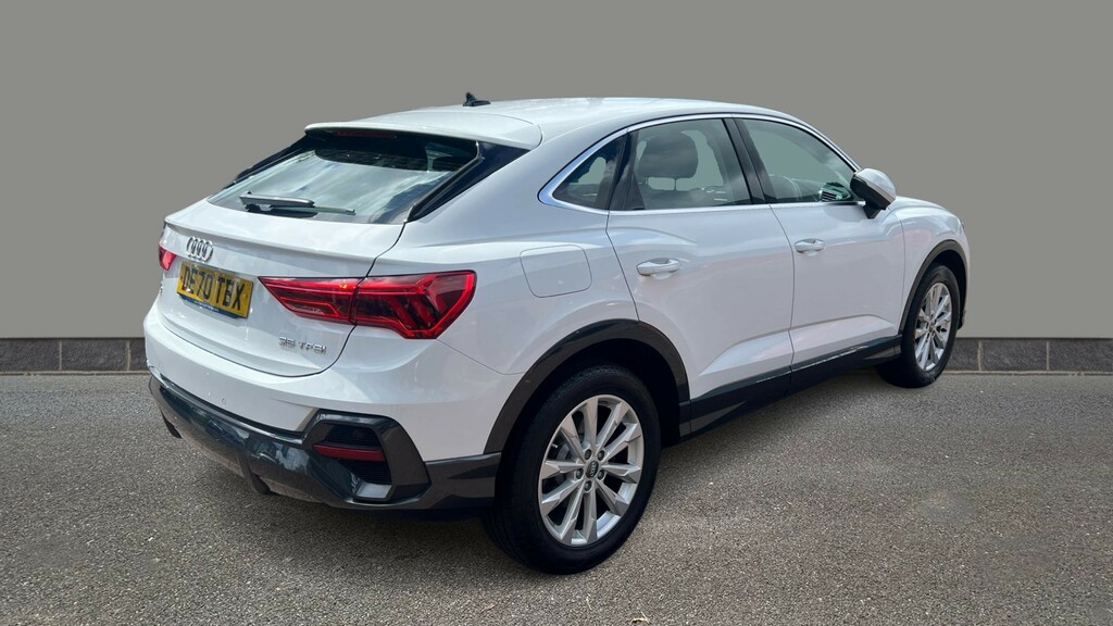 Audi Q3 35 Tfsi Sport DE70TBX White #6