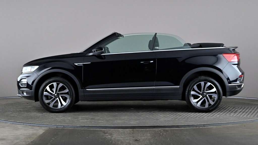 Volkswagen T-Roc 1.5 Tsi Active Dsg LD71FBG Black #3