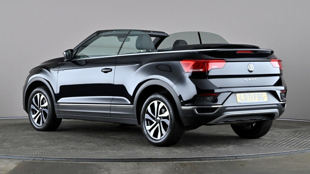 Volkswagen T-Roc 1.5 Tsi Active Dsg LD71FBG Black #4