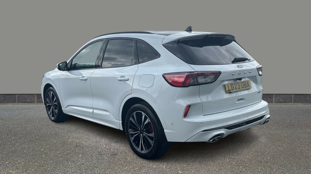 Ford Kuga 1.5 Ecoboost 150 St-line X Edition LD23OBA White #4