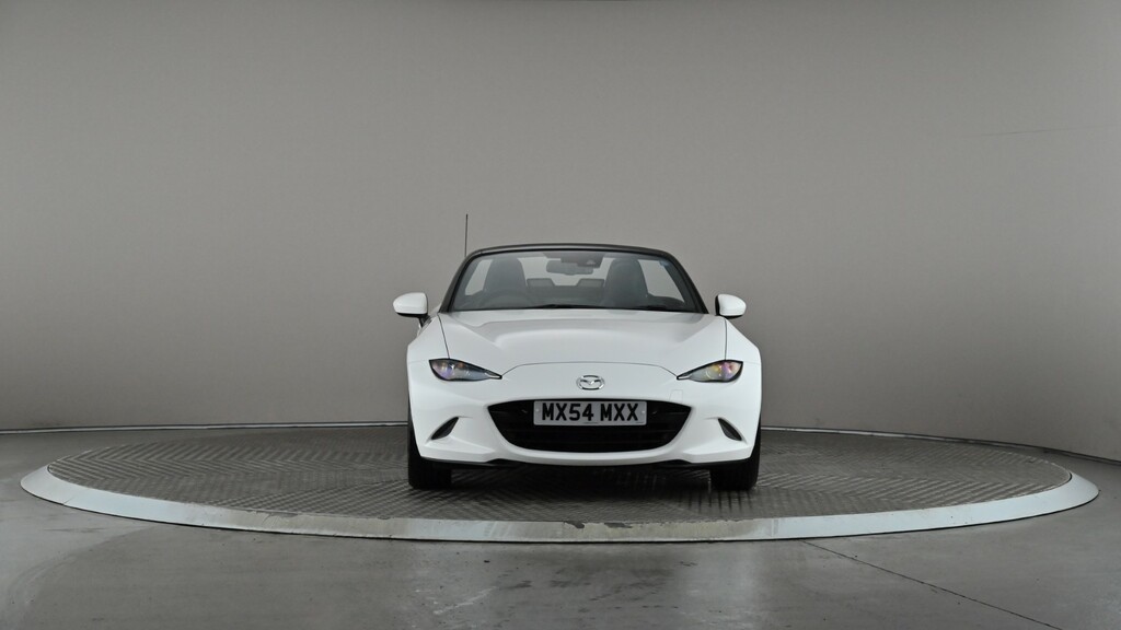 Mazda MX-5 1.5 132 Exclusive-line White #2