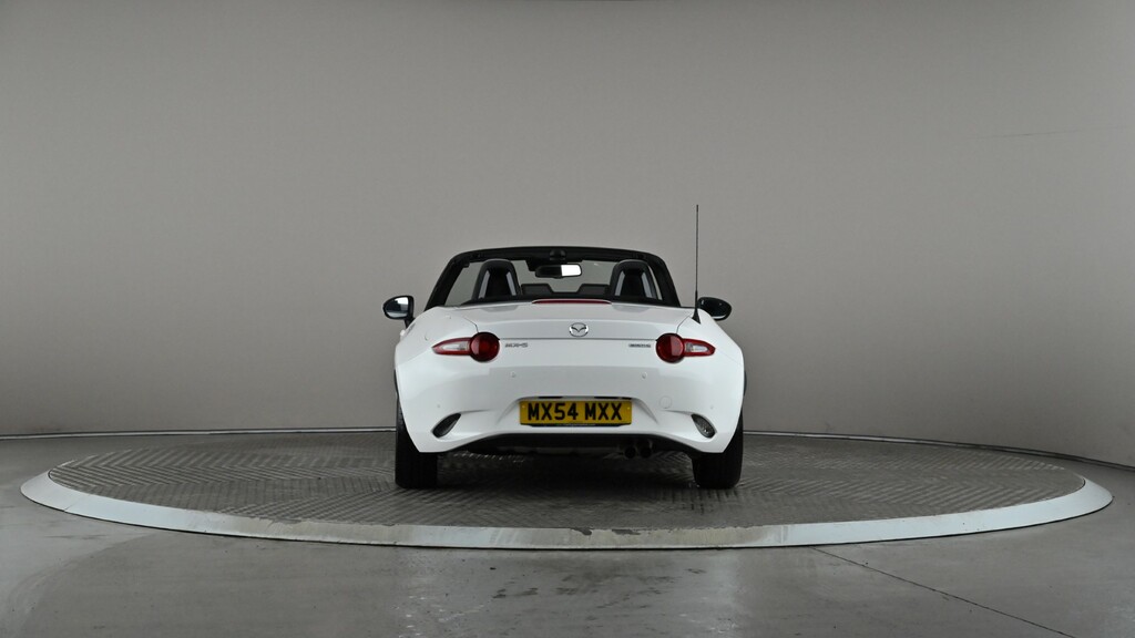 Mazda MX-5 1.5 132 Exclusive-line White #5