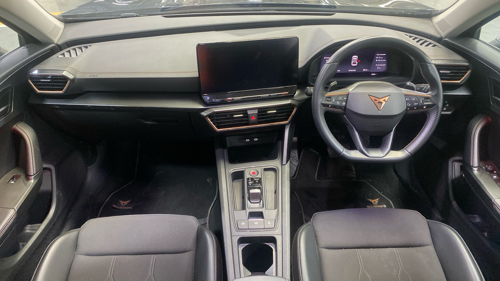 Cupra Formentor 1.4 Ehybrid 204 V1 Dsg KN74MXW Grey #4