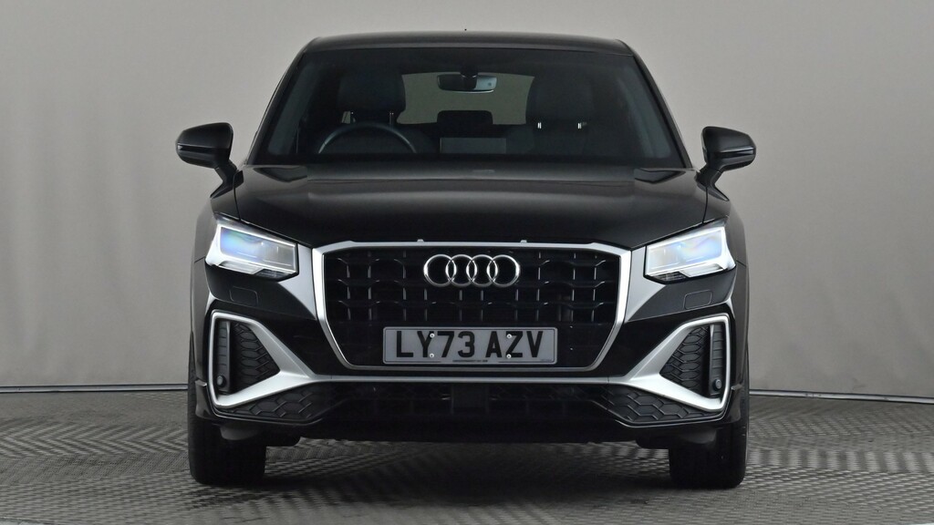 Audi Q2 35 Tfsi S Line S Tronic LY73AZV Black #3