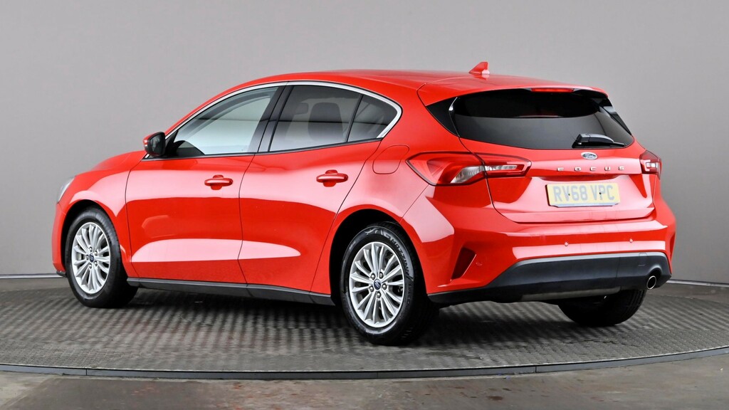 Ford Focus 1.0 Ecoboost 125 Titanium Red #4