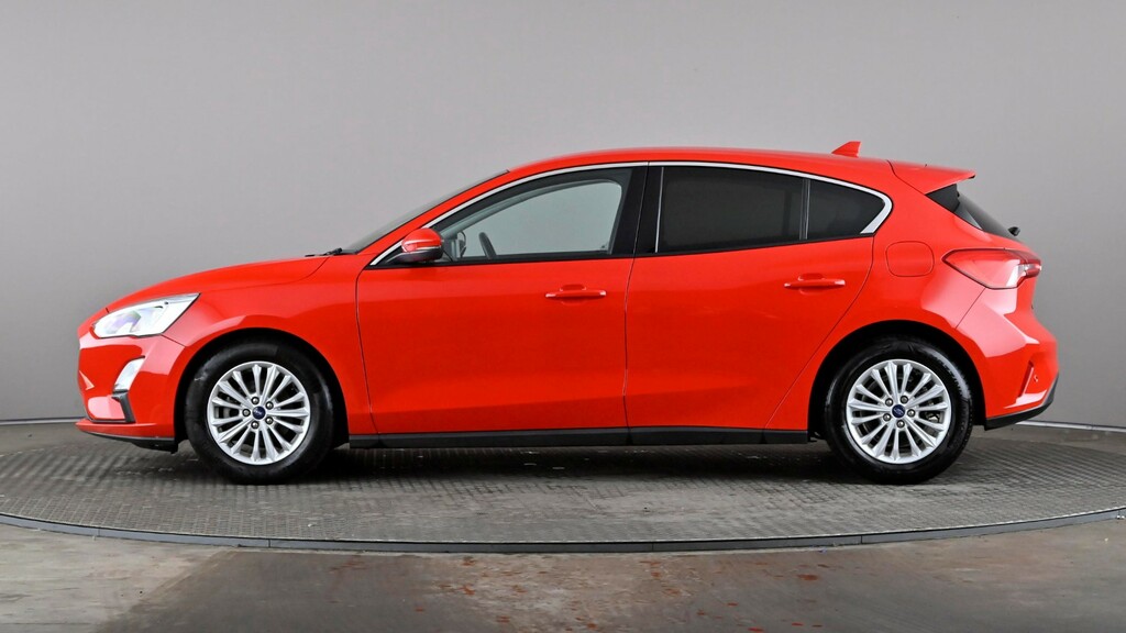Ford Focus 1.0 Ecoboost 125 Titanium Red #3