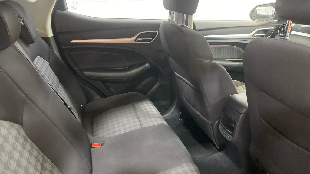 MG ZS 1.5 Vti-tech Excite OW23CGY Black #4