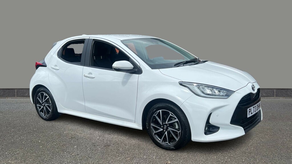 Toyota Yaris 1.5 Hybrid Design Cvt White #2