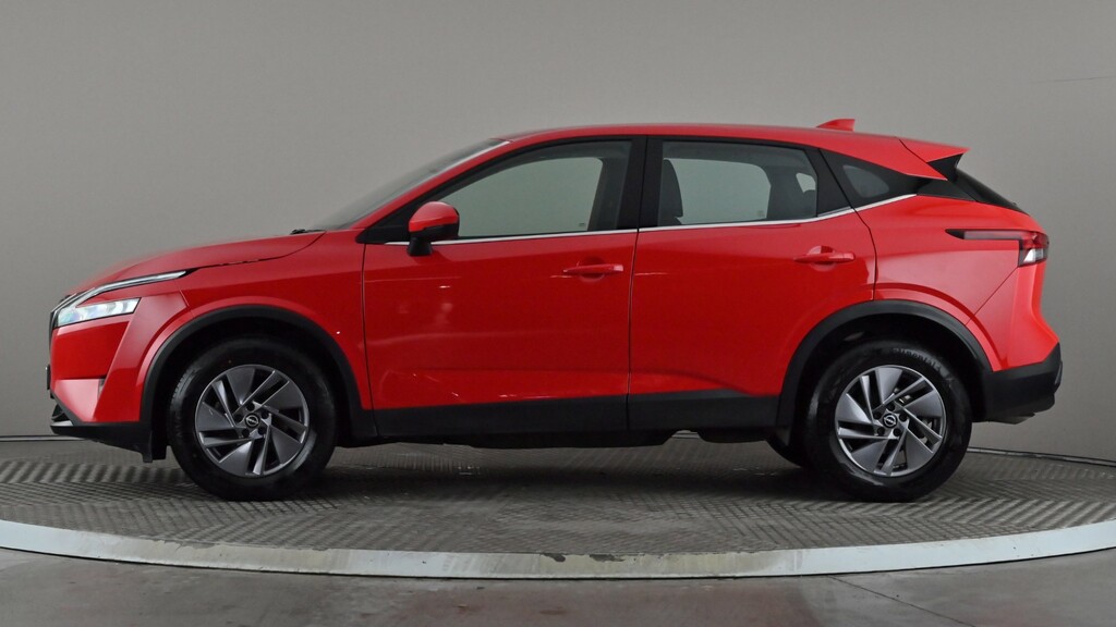 Nissan Qashqai 1.3 Dig-t Mh 158 Acenta Premium Xtronic YD23OUC Red #3