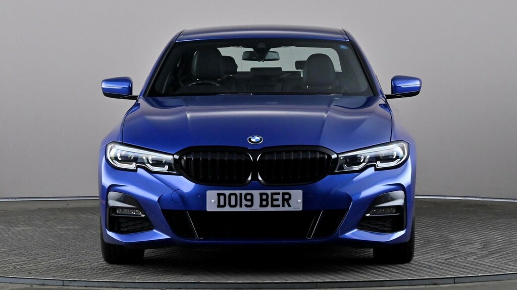 BMW 3 Series 318D M Sport Blue #2