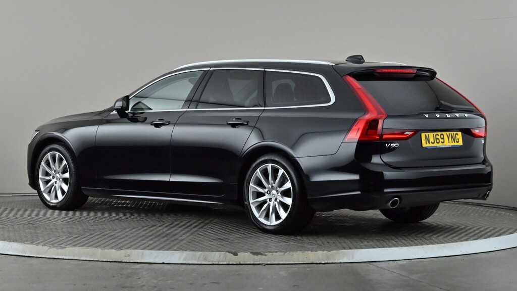 Volvo V90 2.0 T4 Momentum Plus Geartronic Black #4