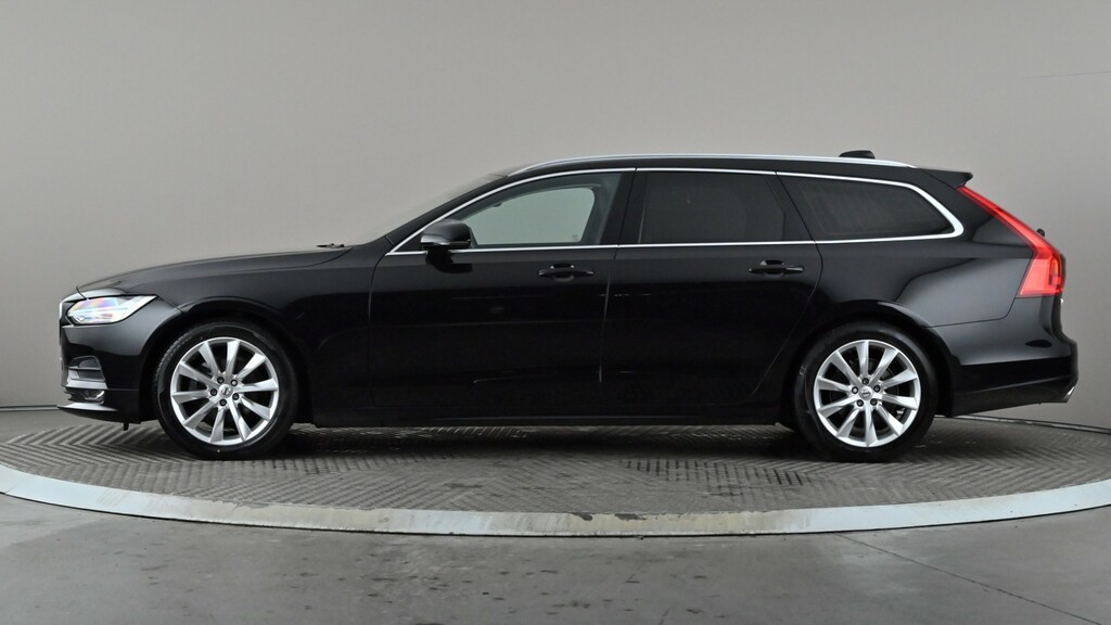 Volvo V90 2.0 T4 Momentum Plus Geartronic Black #3