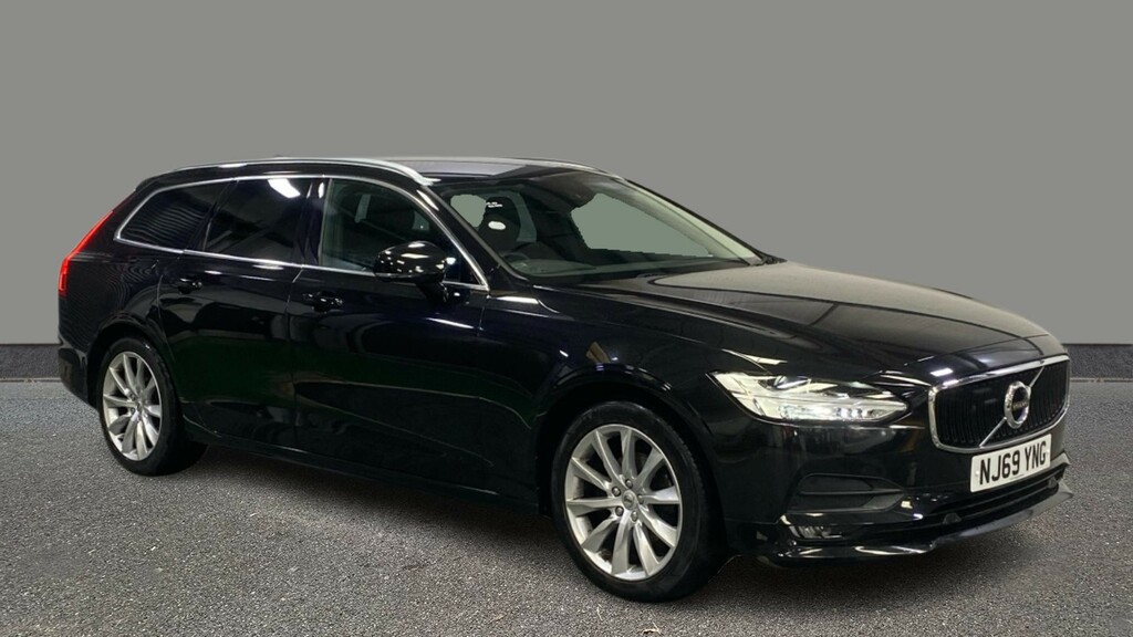 Volvo V90 2.0 T4 Momentum Plus Geartronic Black