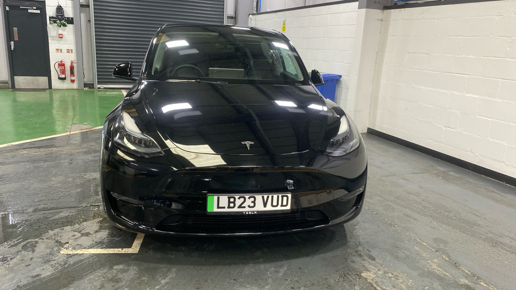 Tesla Model Y Long Range Awd LB23VUD Black #3