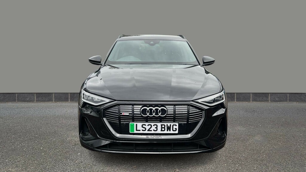Audi E-tron 300Kw 55 Quattro 95Kwh Black Edition Black #4