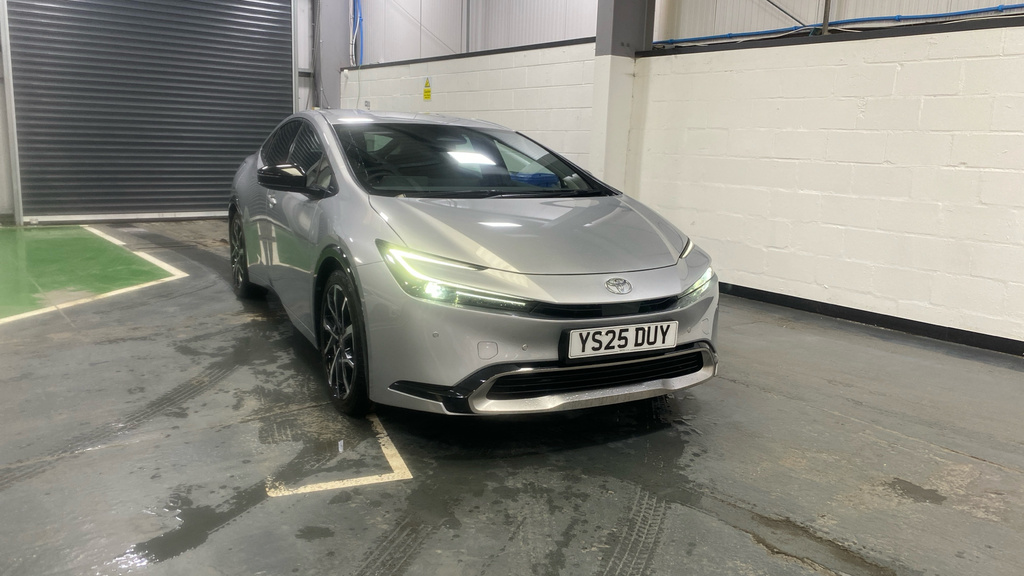 Toyota Prius 2.0 Phev Excel Cvt Silver #2