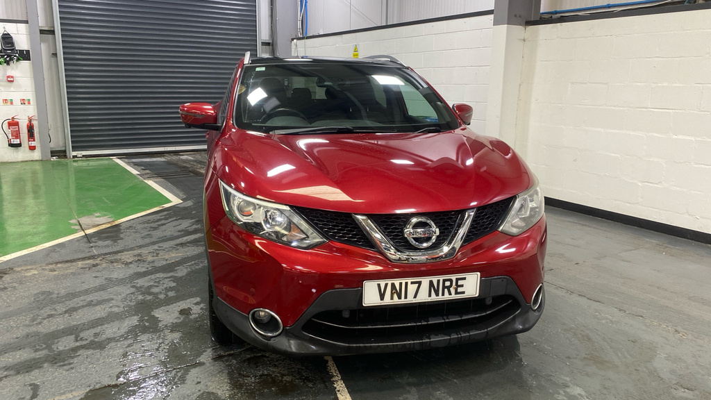 Nissan Qashqai 1.5 Dci N-vision VN17NRE Red #3