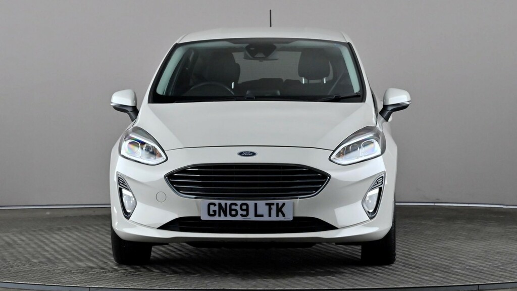 Ford Fiesta 1.0 Ecoboost Zetec Navigation GN69LTK White #2