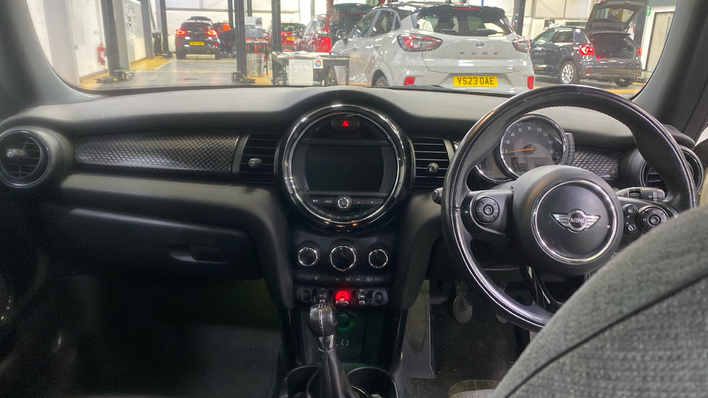Mini Hatch 2.0 Cooper S D Chili Pack White #6