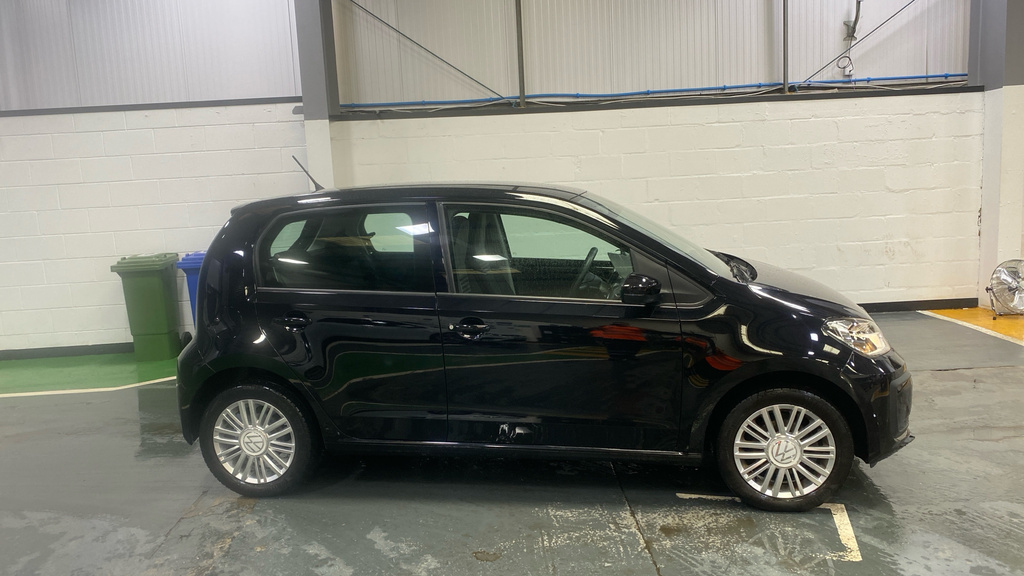 Volkswagen Up 1.0 65Ps R-line White #3