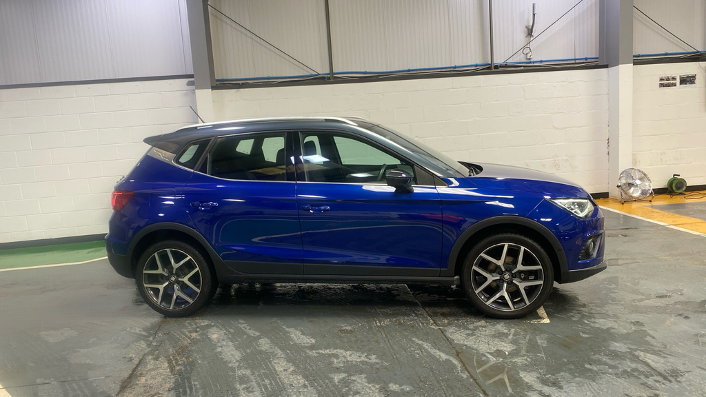 Seat Arona 1.0 Tsi 115 Xcellence Lux Ez ML68YLB Blue #2