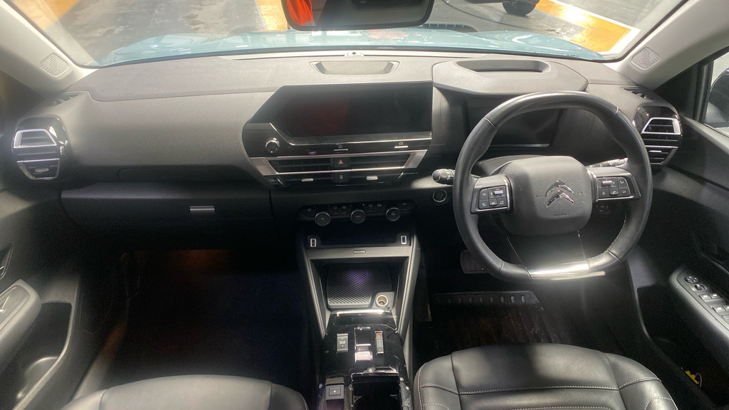 Citroen e-C4 100Kw Shine Plus 50Kwh Blue #4