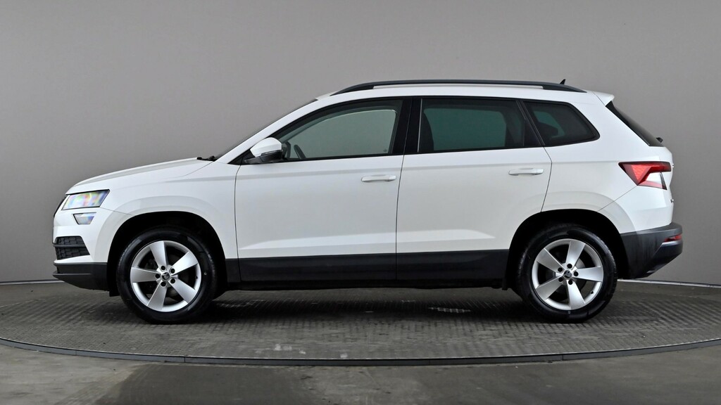 Skoda Karoq 1.0 Tsi 110 Se White #3
