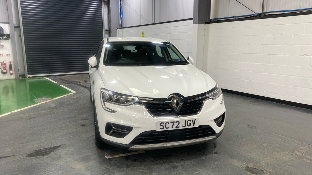 Renault Arkana 1.6 E-tech Hybrid 145 Iconic White #3