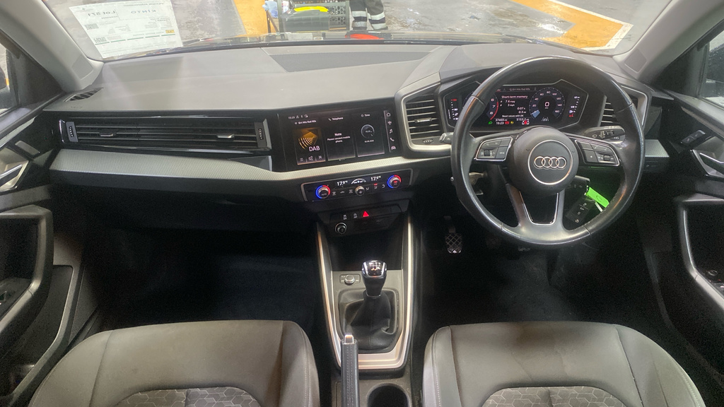 Audi A1 25 Tfsi Sport Tech Pack YS23BFJ Grey #4