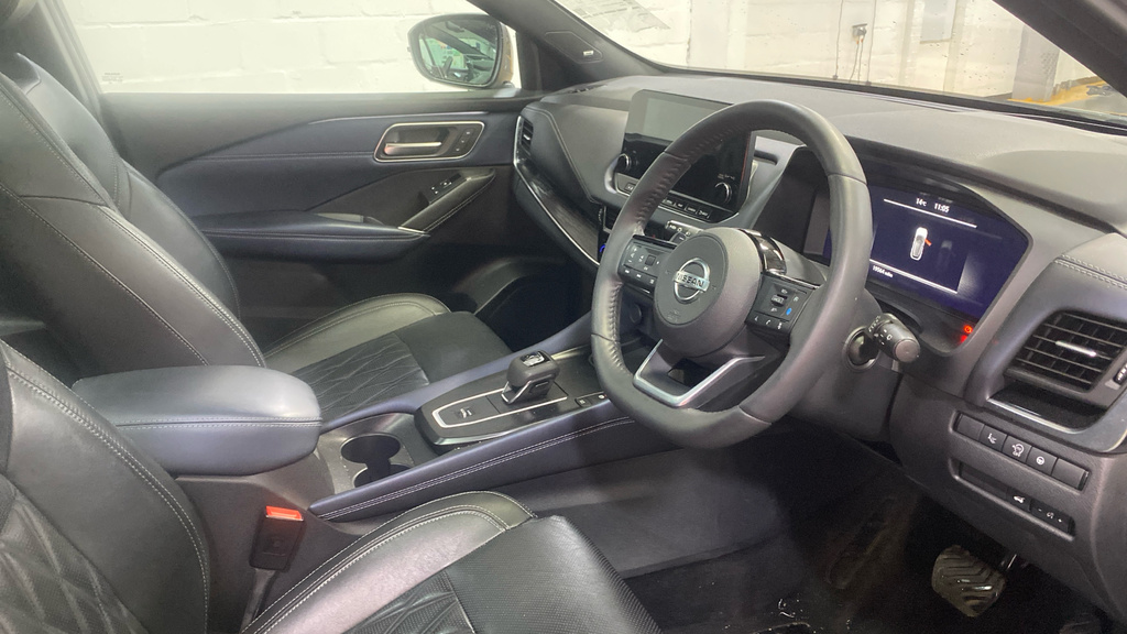 Nissan Qashqai 1.3 Dig-t Mh 158 Tekna Xtronic FN22KCA Grey #4