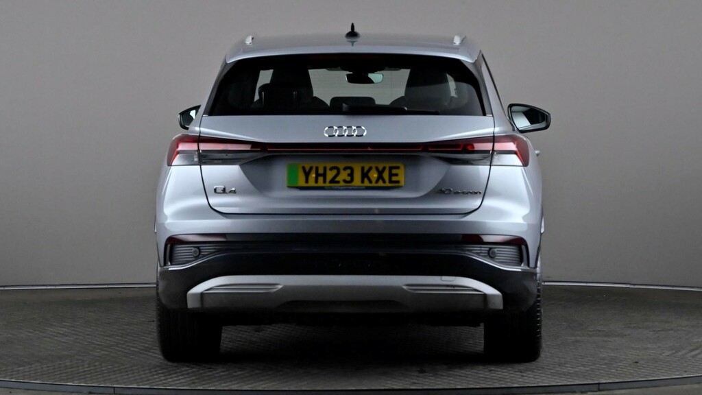 Audi Q4 E Tron 150Kw 40 82Kwh Sport Cstech Pack YH23KXE Silver #5