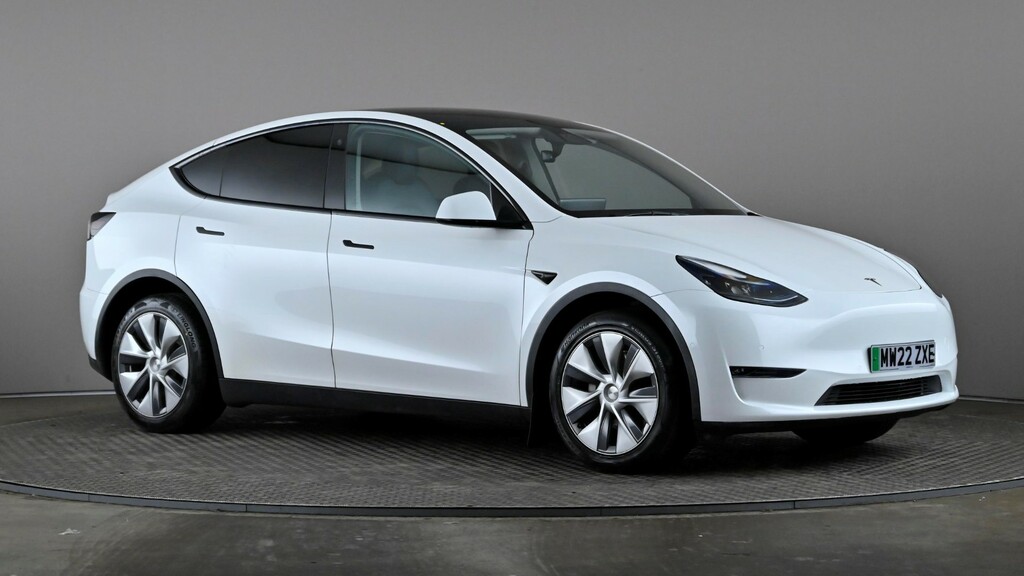 Tesla Model Y Long Range Awd White