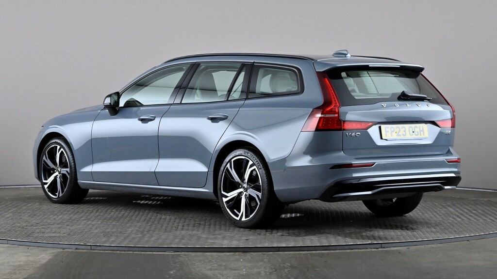 Volvo V60 2.0 B3p Plus Dark 7 Speed FP23OGH Grey #4