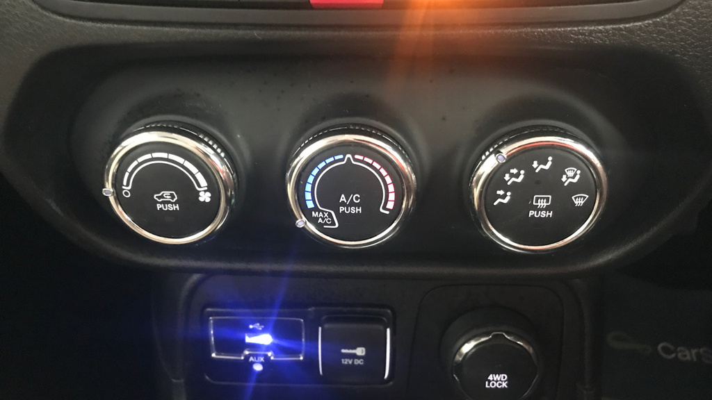 Jeep Renegade M-jet Opening Edition Black #35