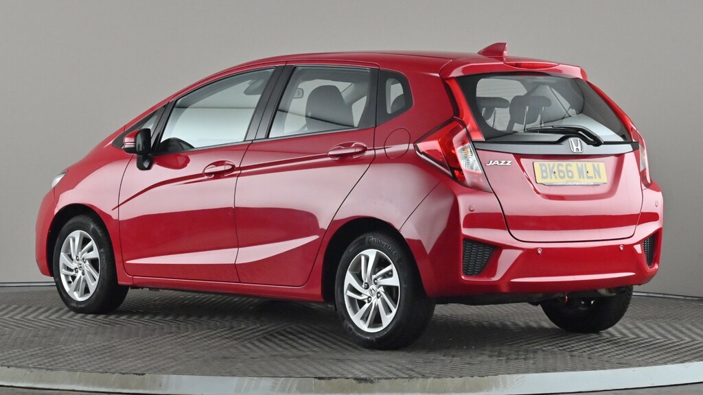 Honda Jazz 1.3 Se Navi Red #4