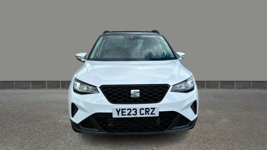 Seat Arona 1.0 Tsi Se YE23CRZ White #2