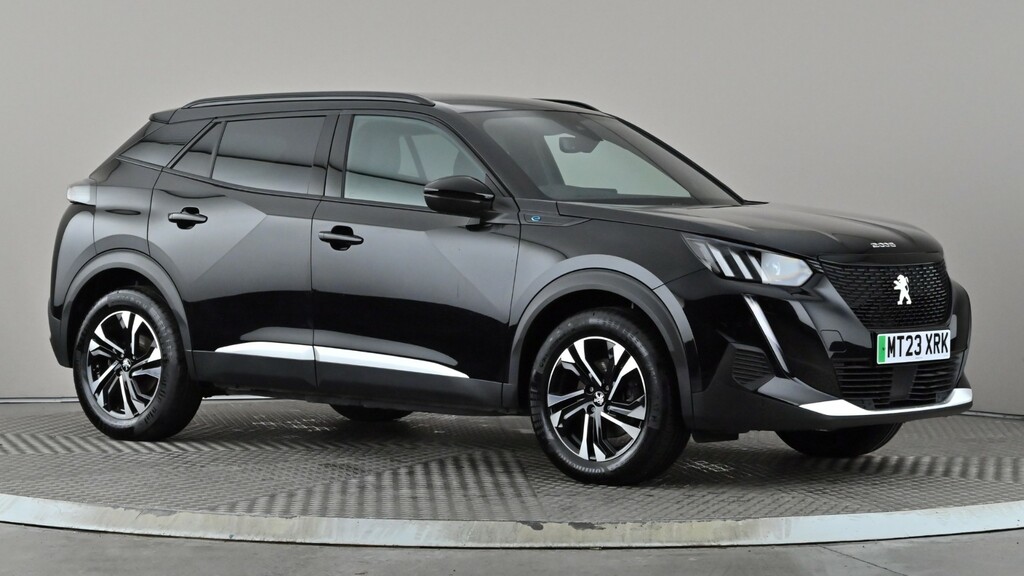 Peugeot e-2008 100Kw Gt 50Kwh Black