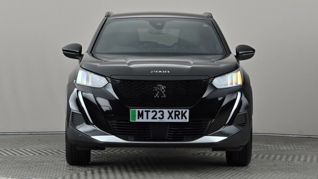 Peugeot e-2008 100Kw Gt 50Kwh Black #2