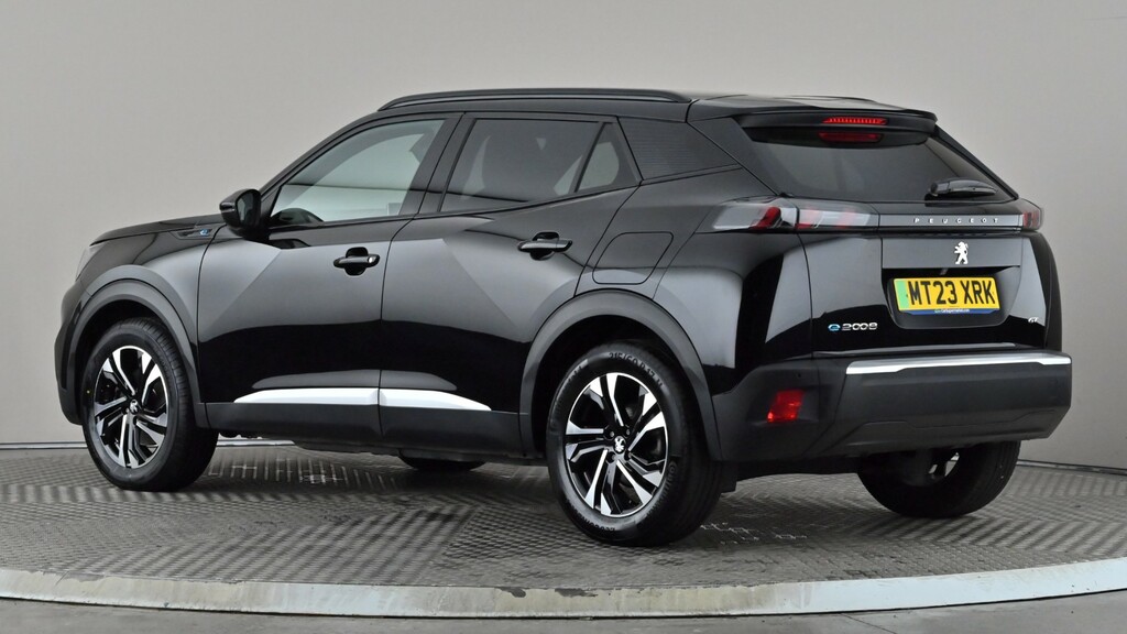 Peugeot e-2008 100Kw Gt 50Kwh Black #4