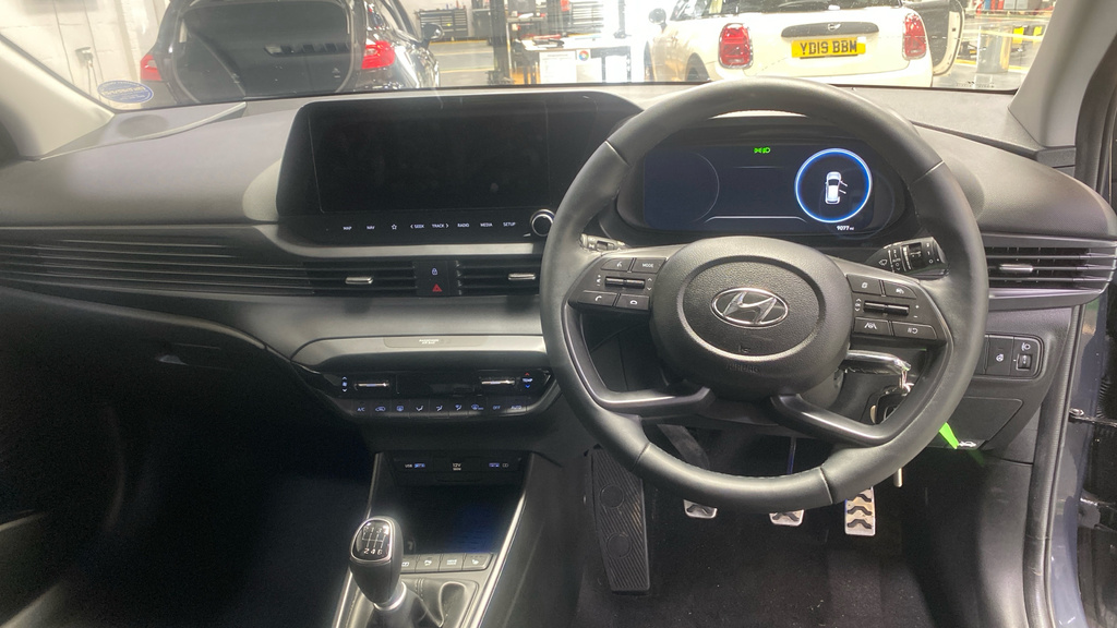 Hyundai Bayon 1.0 Tgdi 48V Mhev Premium Grey #6