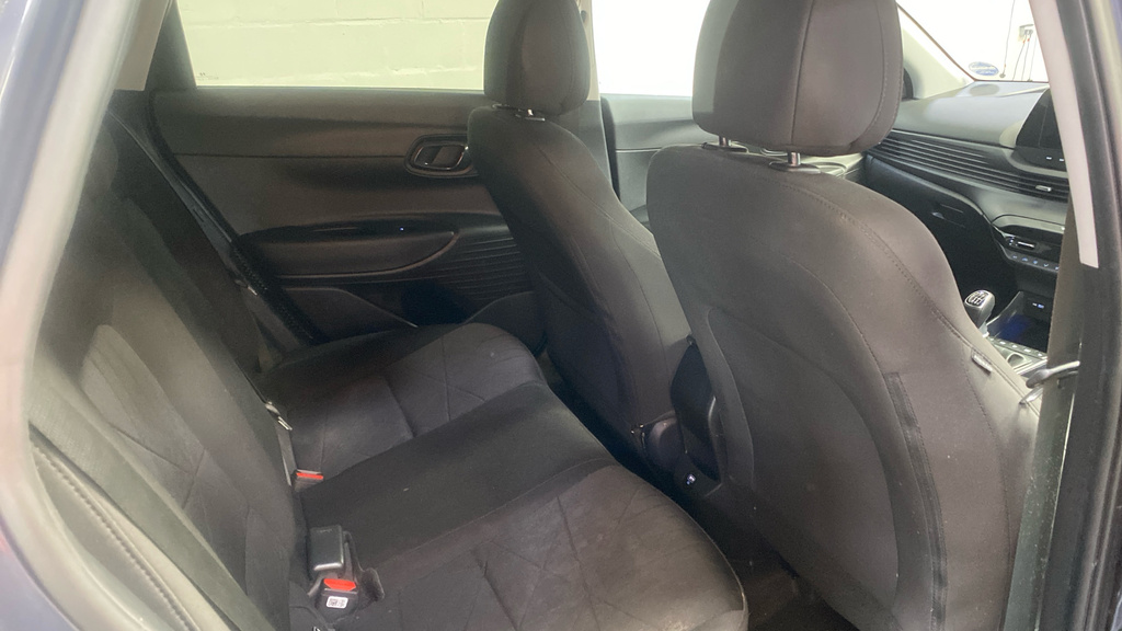 Hyundai Bayon 1.0 Tgdi 48V Mhev Premium Grey #5
