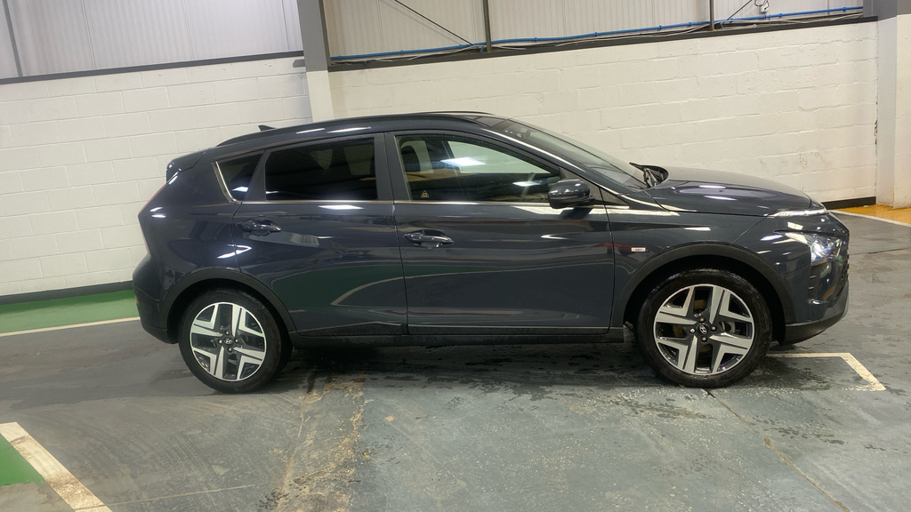 Hyundai Bayon 1.0 Tgdi 48V Mhev Premium Grey #2