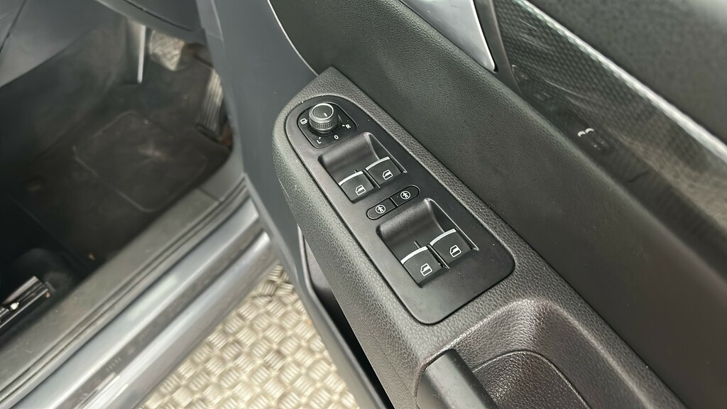 Seat Alhambra 2.0 Tdi Cr Ecomotive Xcellence 150 Black #37