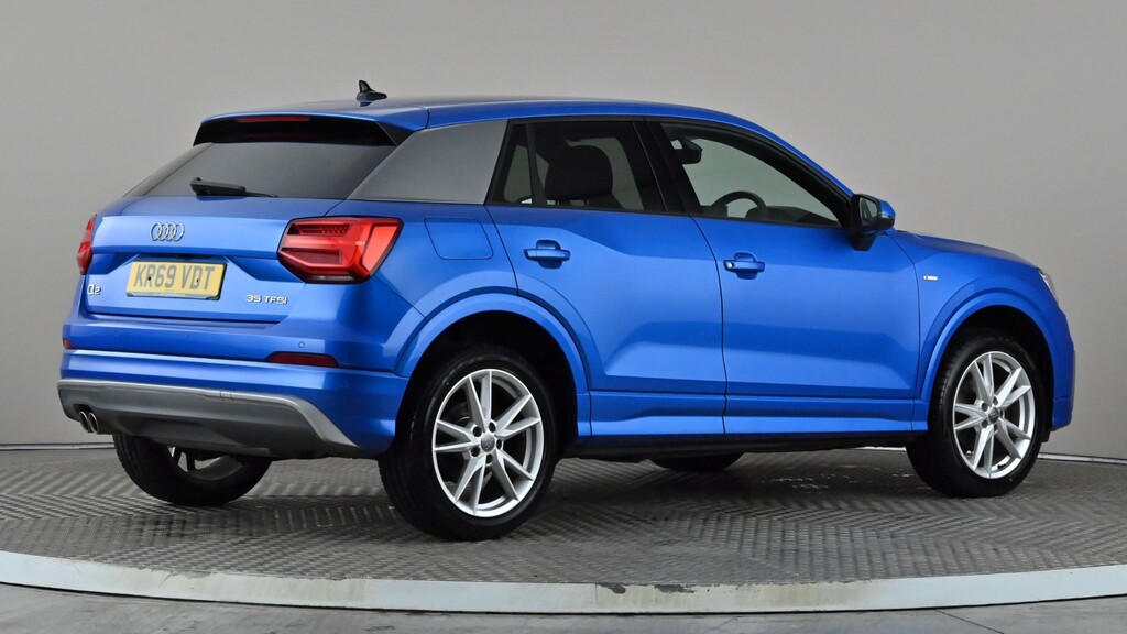 Audi Q2 35 Tfsi S Line S Tronic KR69VDT Blue #6