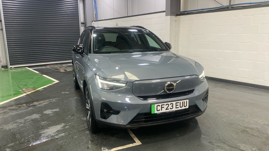 Volvo XC40 170Kw Recharge Plus 69Kwh CF23EUU Grey #3