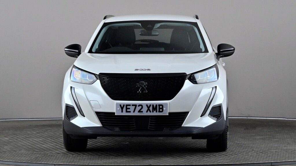 Peugeot 2008 1.2 Puretech Active Premium White #2