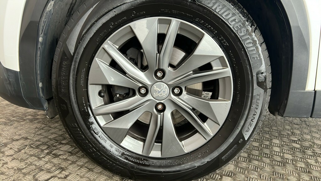 Peugeot 2008 1.2 Puretech 130 Gt White #19