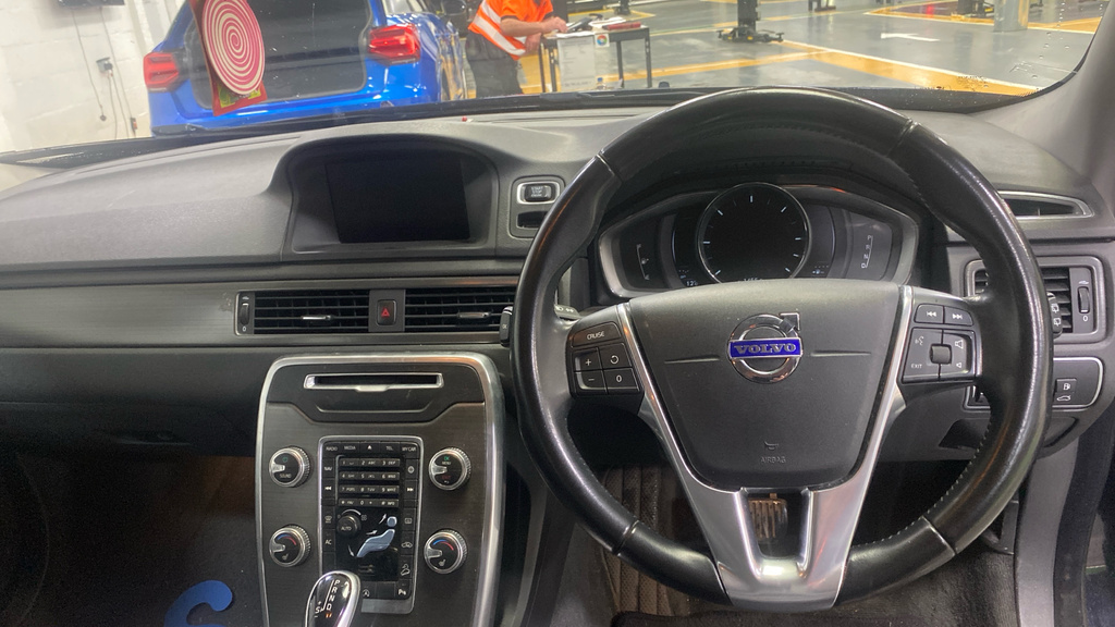 Volvo XC70 D4 181 Se Lux Awd Geartronic Start Stop Blue #6