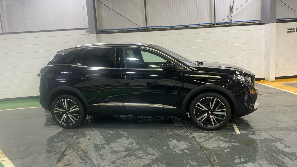 Peugeot 3008 1.2 Puretech Gt Premium Eat8 Black #2